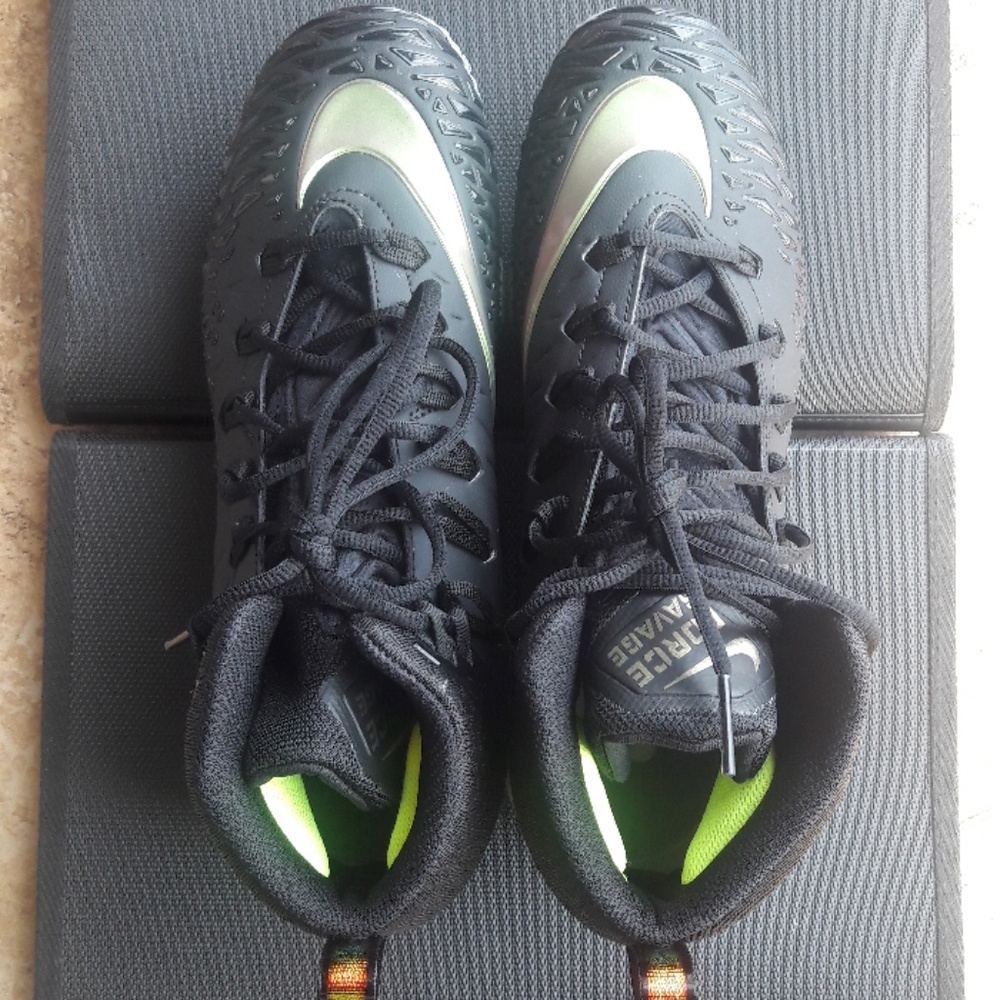 Cleat - Picture 6 of 8